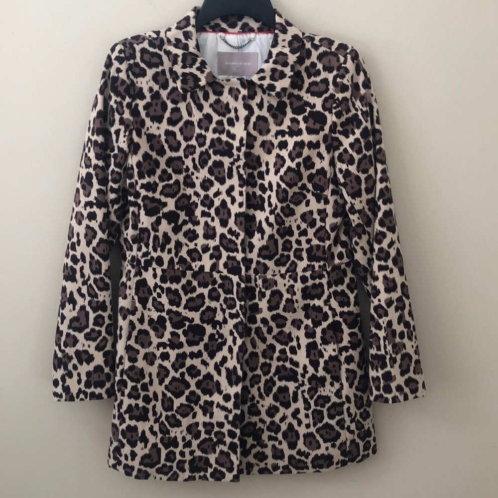 Banana Republic trench coat jacket women’s  XS animal print business casual